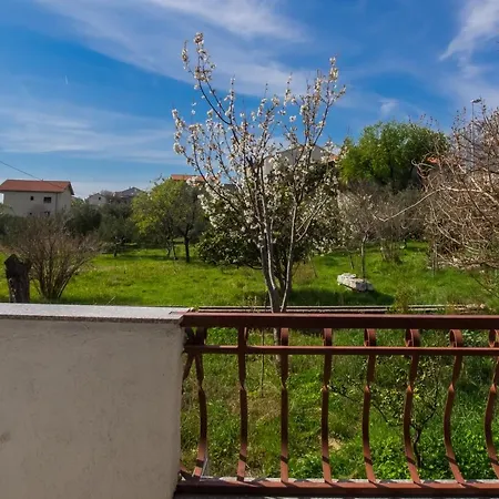 Apartman With A Parking Space Kastel Sucurac, - 12815