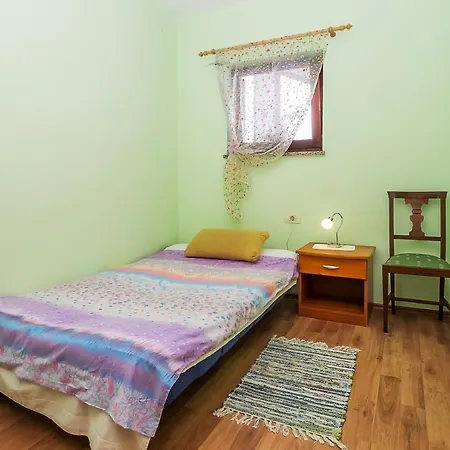 With A Parking Space Kastel Sucurac, - 12815 Apartman Kaštela