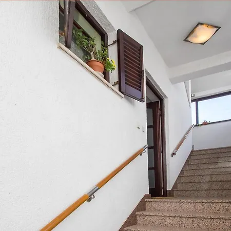 With A Parking Space Kastel Sucurac, - 12815 Apartman